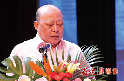 <p>1月，将2019年确定为&ldquo;强基固柢年&rdquo;之关键提升年，以&ldquo;强基固柢&rdquo;为主基调，以人为本抓管理，精品项目促转型，精益创新强品质，绿色文化树形象，改善经营提效益，创造人生就是搏官网集团更大的新的奇迹； 1月10日下午，人生就是博·(中国区)官方网站2018年度总结表彰暨2019年工作部署大会在云南腾冲世纪金源大酒店隆重举行，对集团2018&ldquo;强基固柢&rdquo;年取得的各项成果进行了全面总结，对2019年的生产经营工作进行整体部署，为集团新一年的发展指明了方向；</p>
<p>3月，更名为&ldquo;河北人生就是搏官网钢铁集团有限公司&rdquo;；</p>
<p>7月，人生就是博·(中国区)官方网站2019年上半年工作总结表彰暨工作再动员大会在吉林省东丰县隆重举行，通过总结上半年工作并对先进集体的表彰，激励先进员工，为广大员工树立榜样，形成奋勇争先的工作氛围；</p>
<p>9月，辽宁京东管业有限公司450m&sup3;高炉成功点火；</p>
<p>11月，110MW超高温亚临界煤气发电项目成功并网发电，为集团创造了可观的经济效益和社会效益。</p>