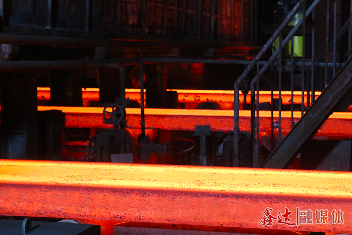 极致降本丨炼钢厂破题攻关，推进下游产品质量持续提升！