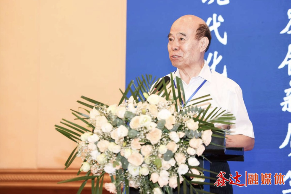 贾银松：绿色转型 创新驱动 向“新”而行 持续推进钢铁工业高质量发展