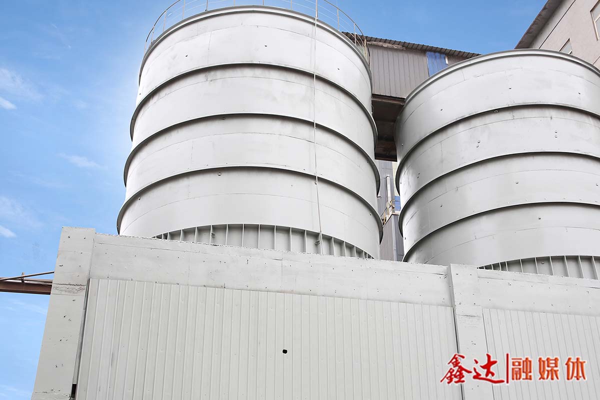 决战全年胜丨精心“备餐”保高炉，原料厂奋斗号角正响亮！